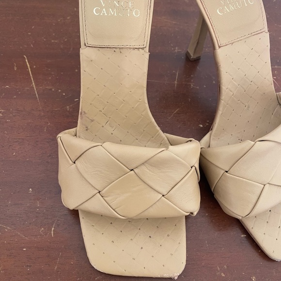 Vince Camuto Brelanie Woven Heel - Picture 6 of 6